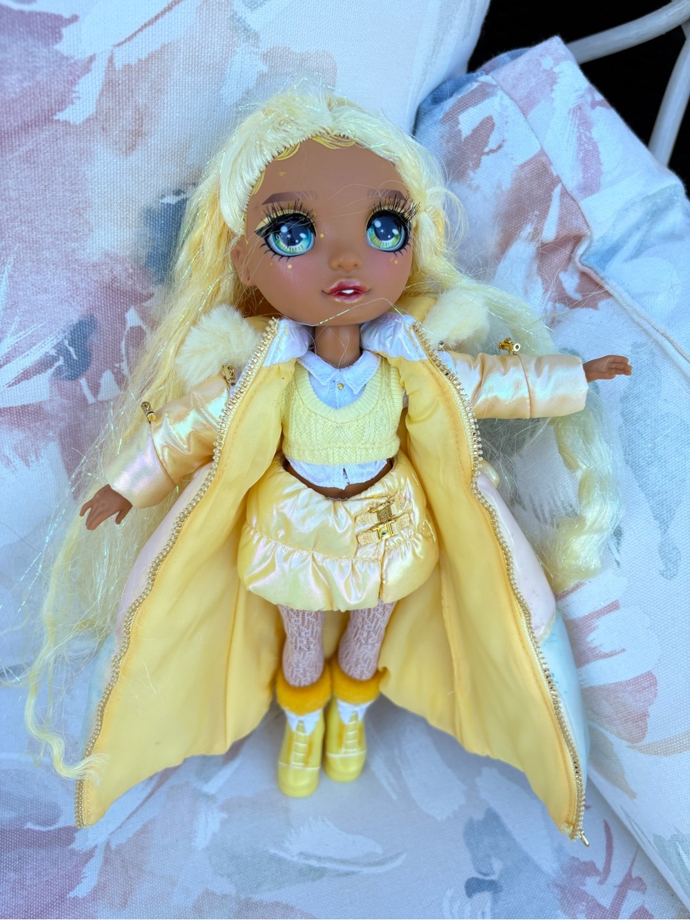 Rainbow High Doll Winter Wonderland